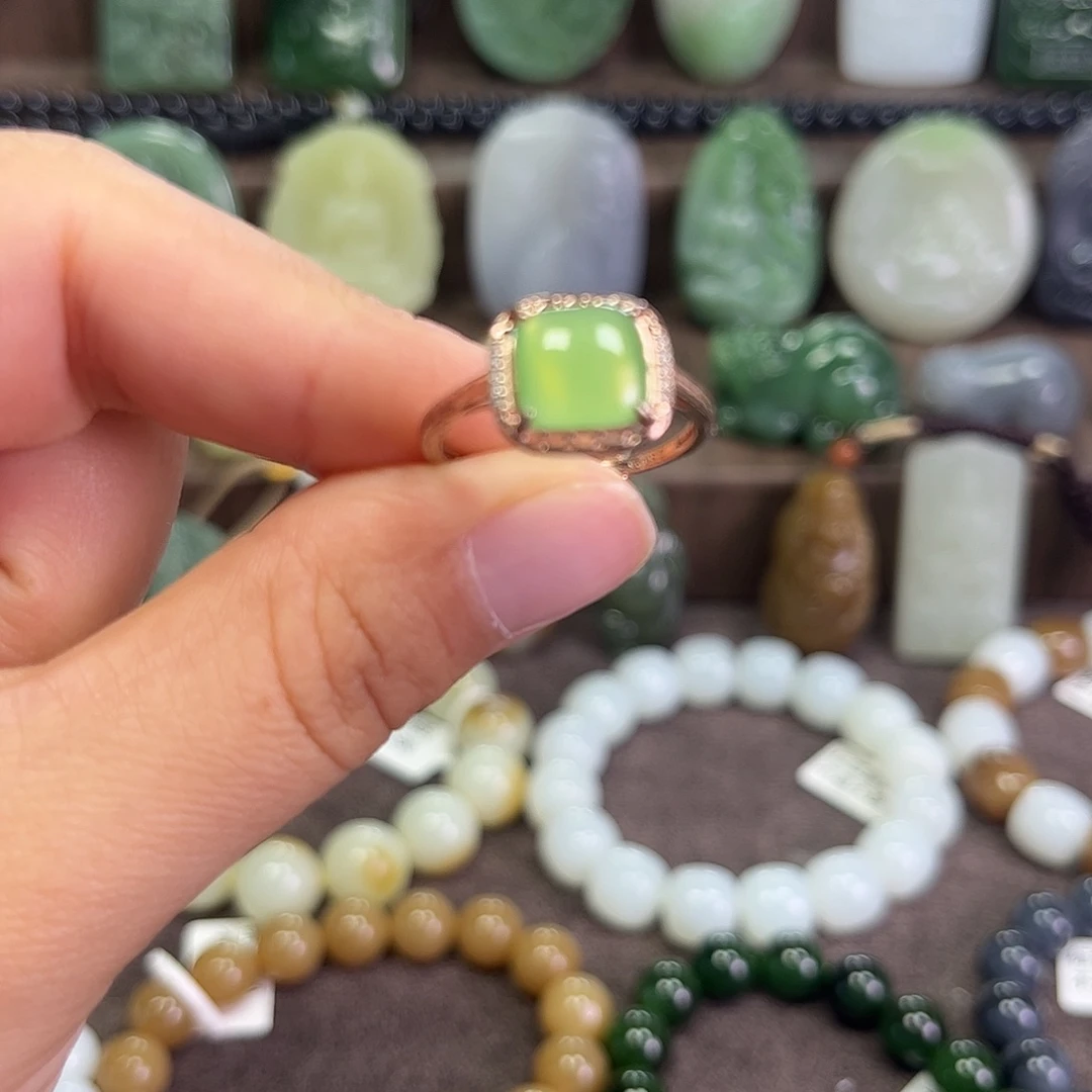 和田玉未镶嵌手串