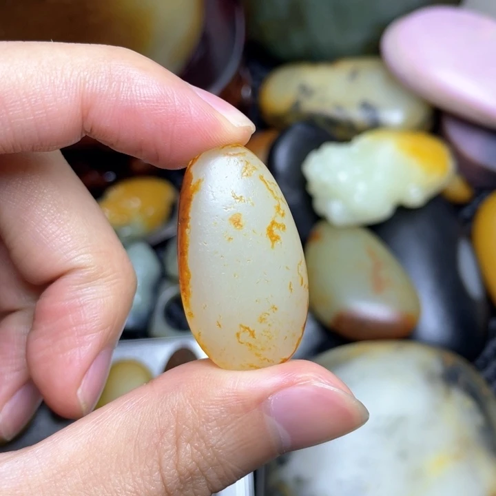 未镶嵌和田玉挂件