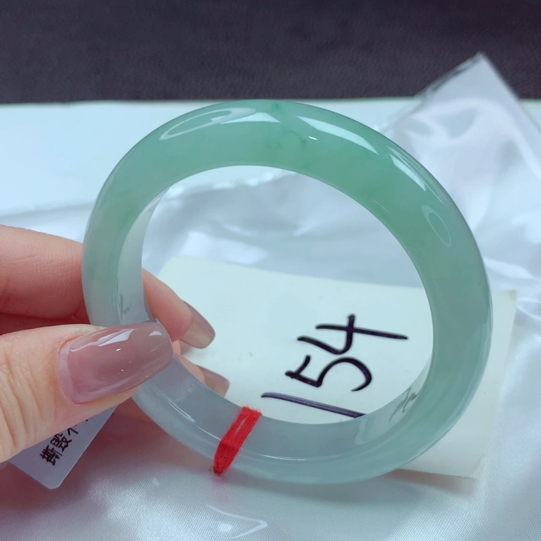 翡翠手镯未镶嵌手镯56