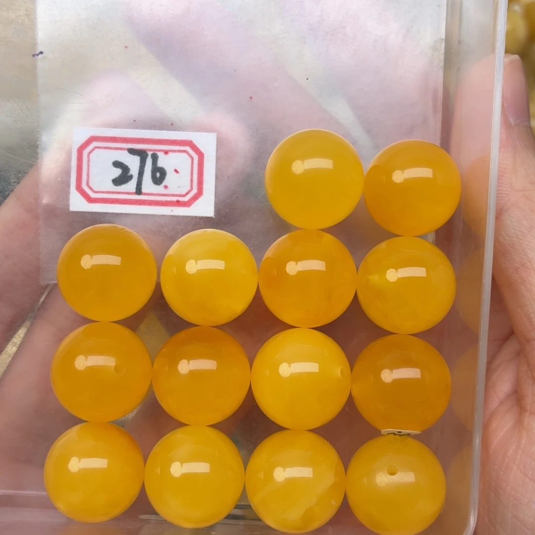 米***北蜜蜡未镶嵌裸石15+胶皮手串