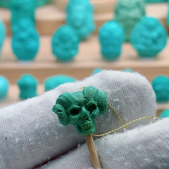 绿松石未镶嵌配饰