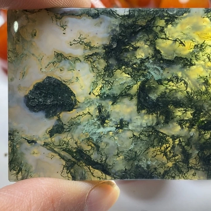 玛瑙/玉髓未镶嵌颈饰沉**下