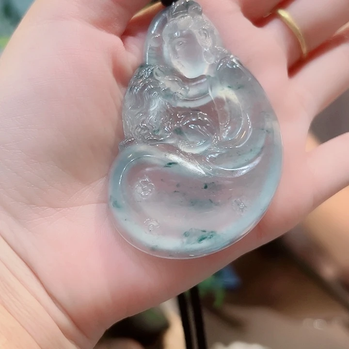 翡翠未镶嵌挂件翡翠挂件