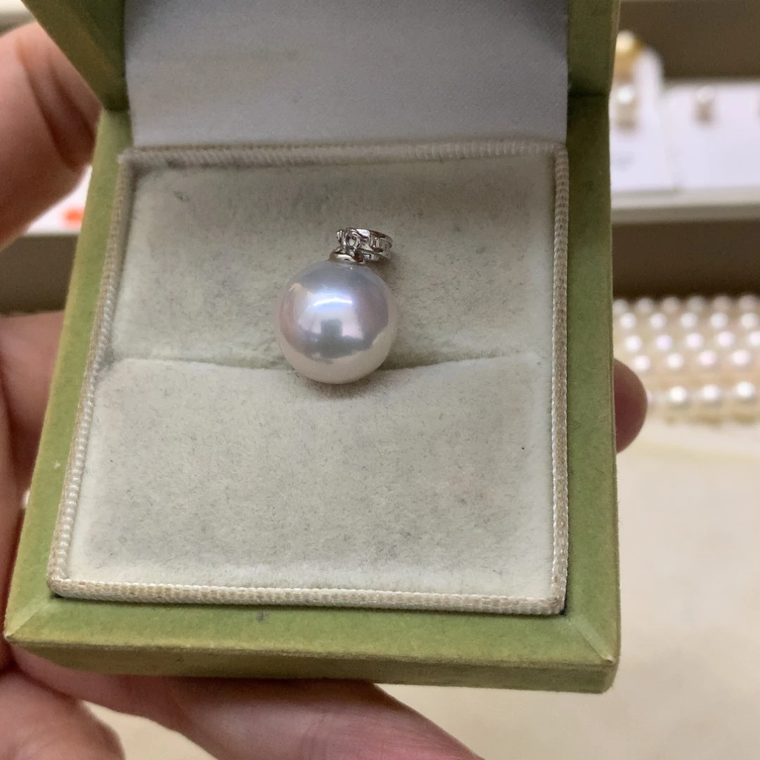 淡水珍珠颈饰银S925镶嵌12-13爱迪生万能扣吊坠