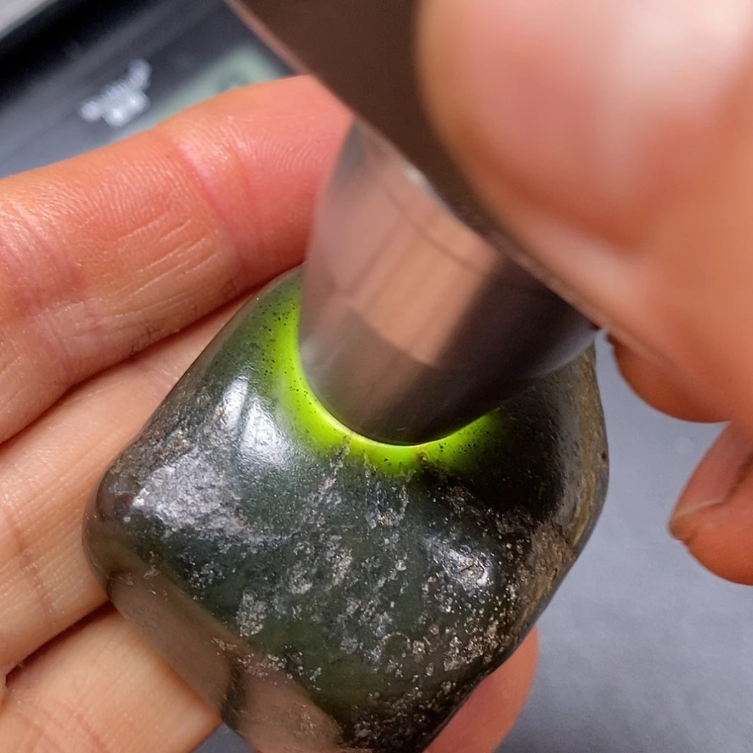 和田玉未镶嵌珠宝奇石