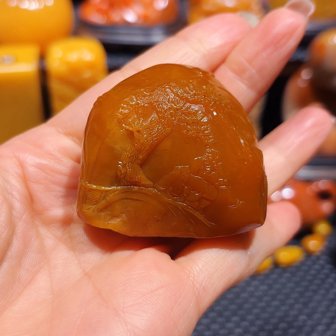 田黄石大**的石雕石雕石雕