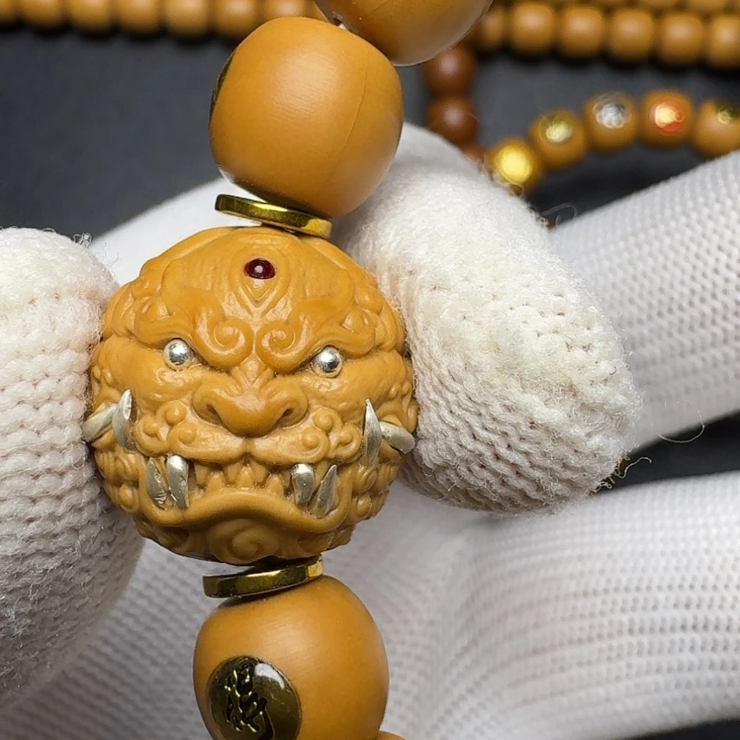 二***、手串猴头核桃醒狮放漏