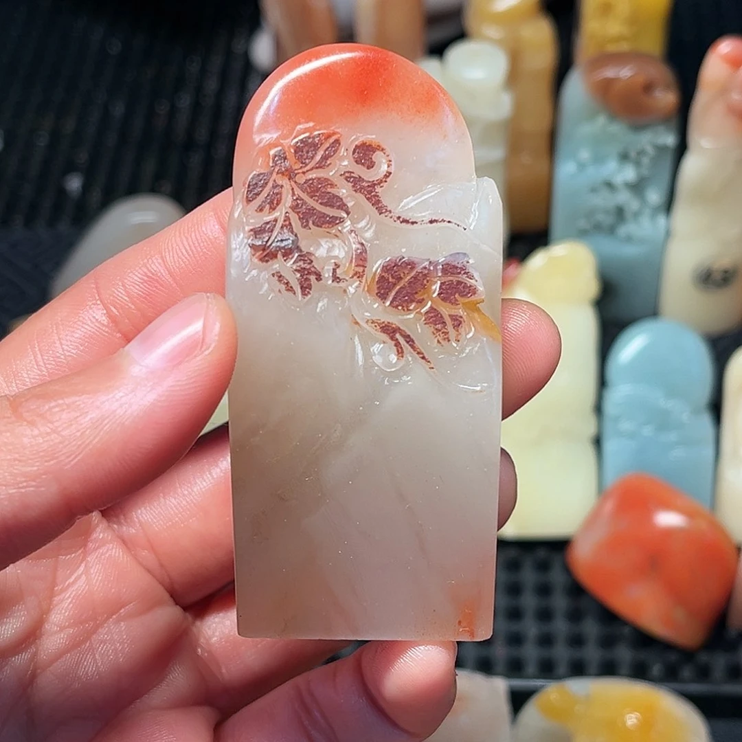 寿山石印石这么大岁数怎么会长