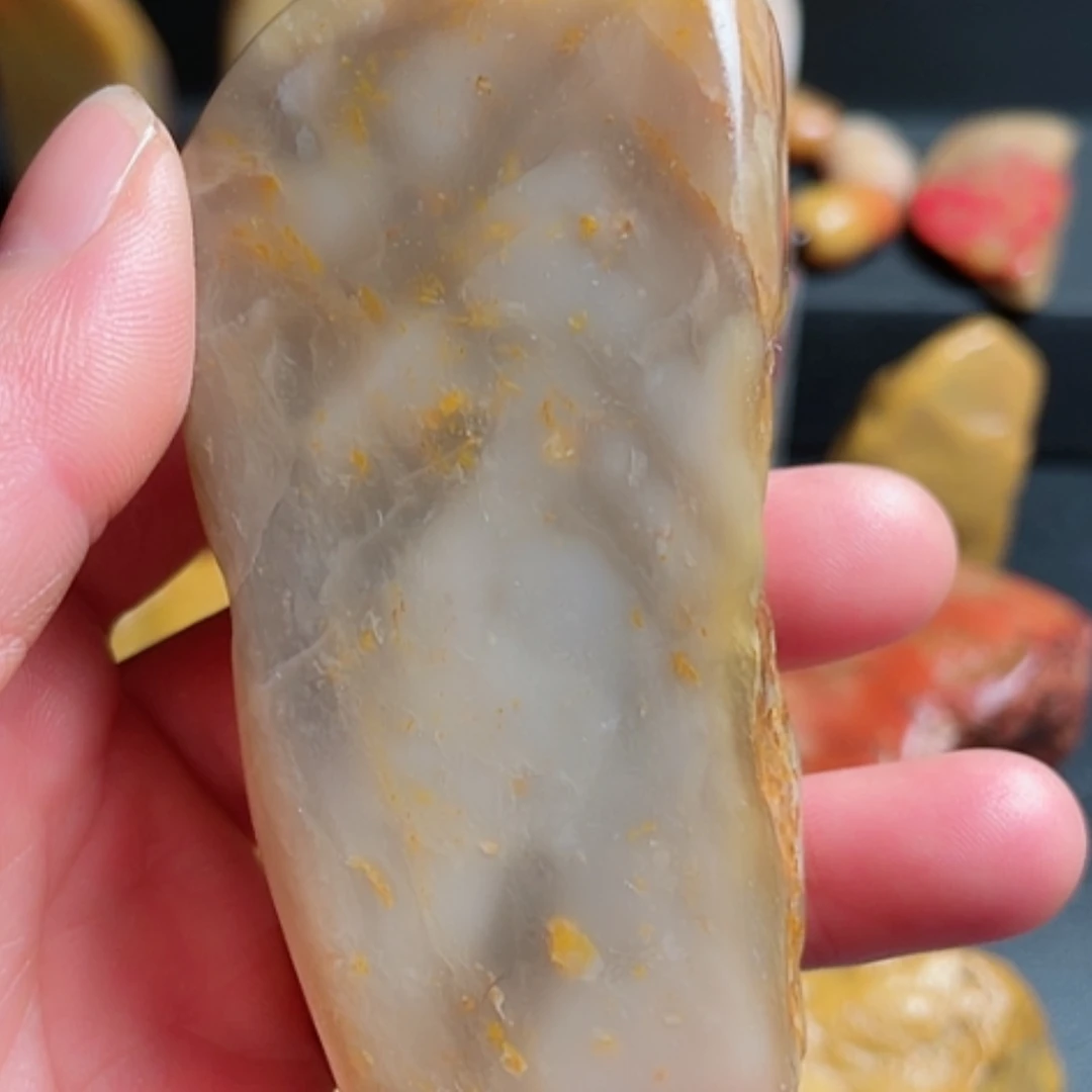 【闪购商品】昌化石一**刀昌化石随型