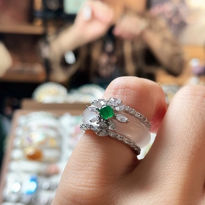 锆石戒指银S925镶嵌白冰