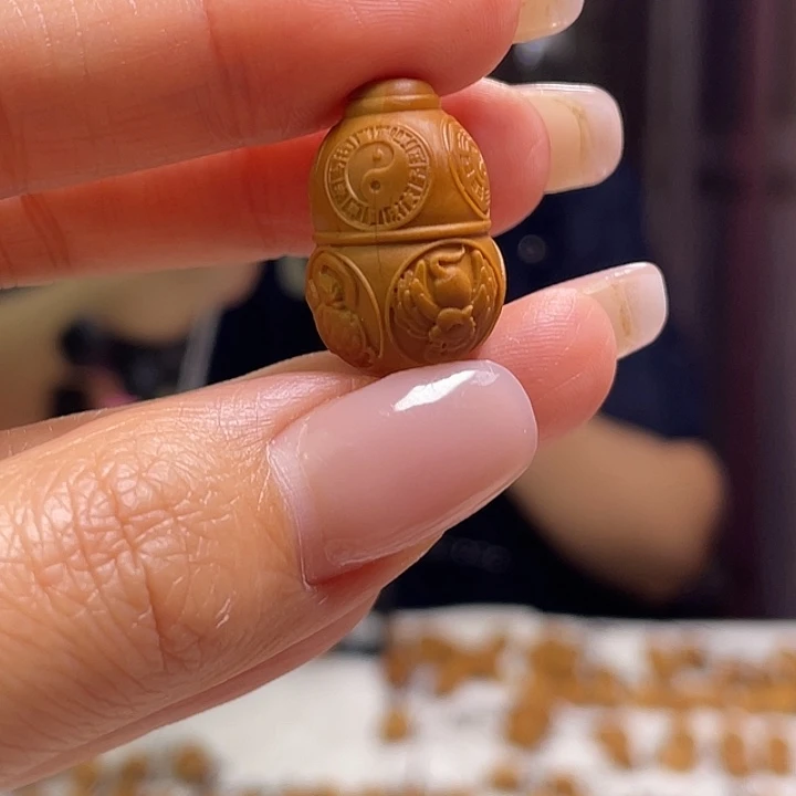 橄榄核吊坠橄榄核