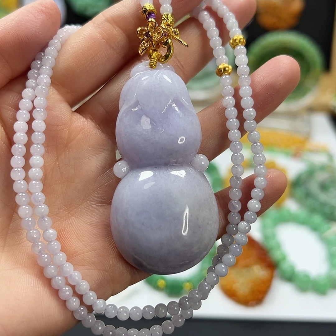 翡翠未镶嵌颈饰吊坠