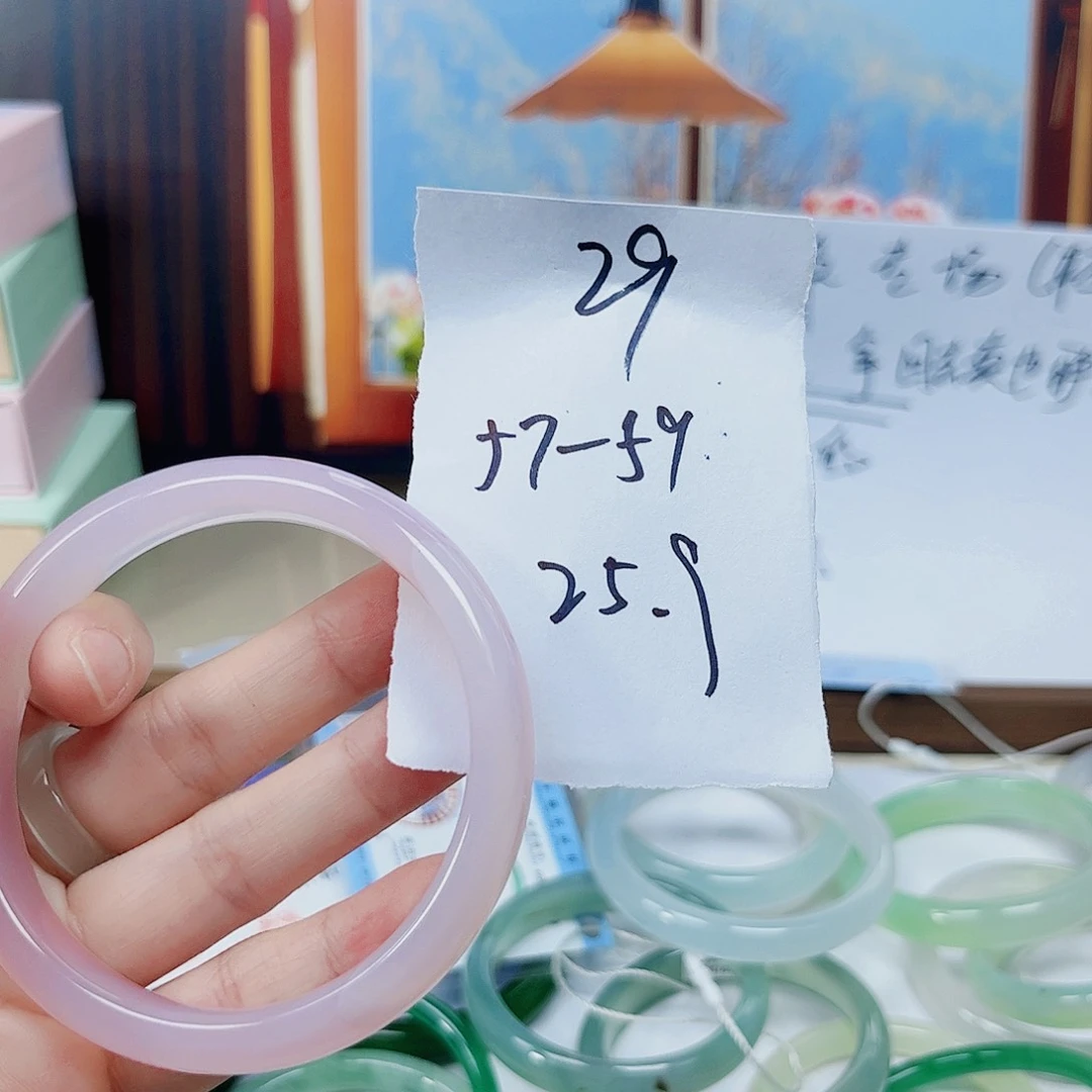 石英质玉手镯未镶嵌