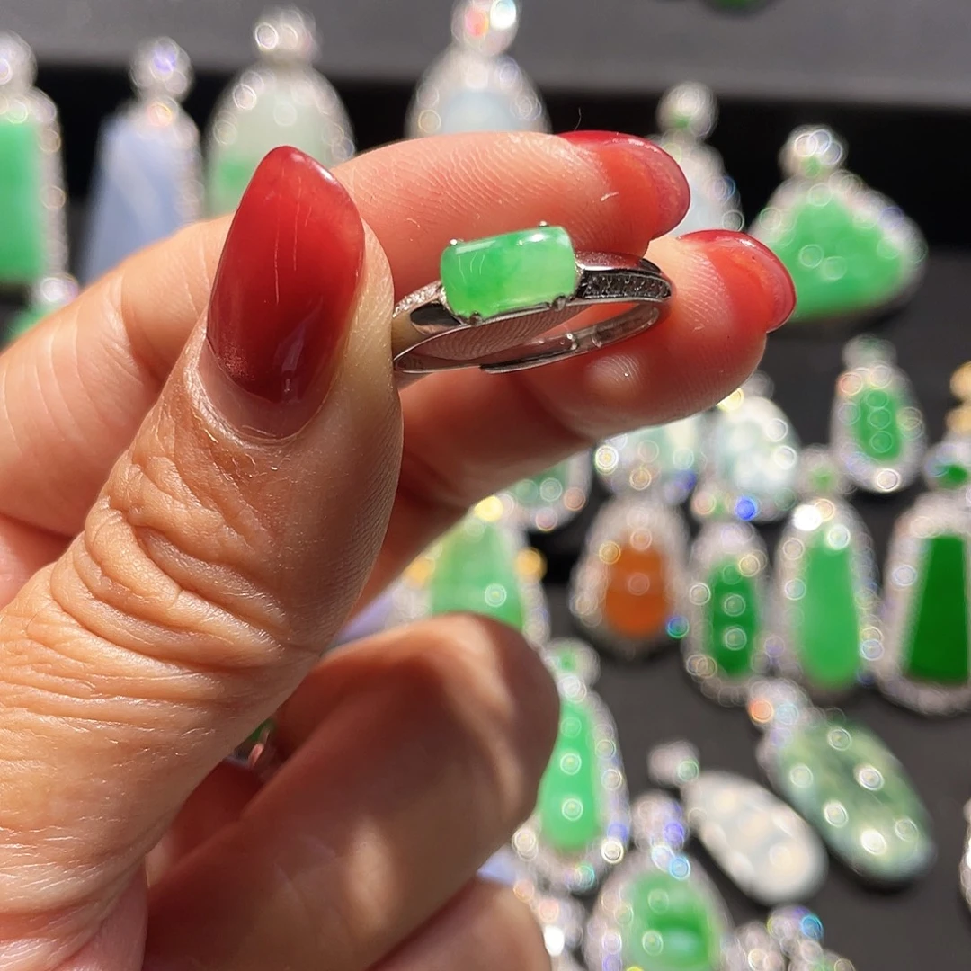 翡翠银S925镶嵌颈饰