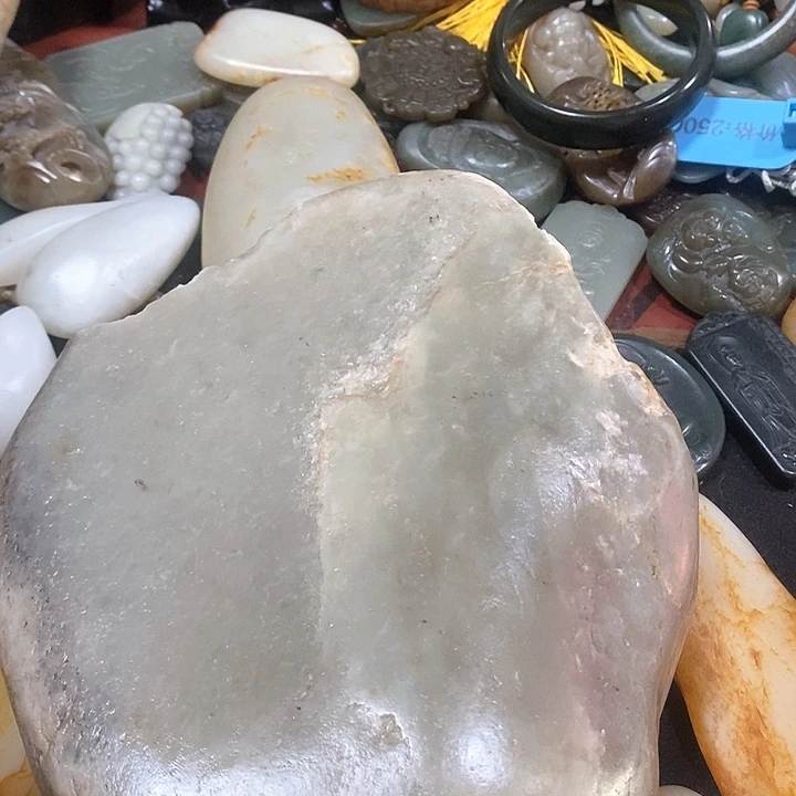 和田玉（糖玉）未镶嵌挂件用****7