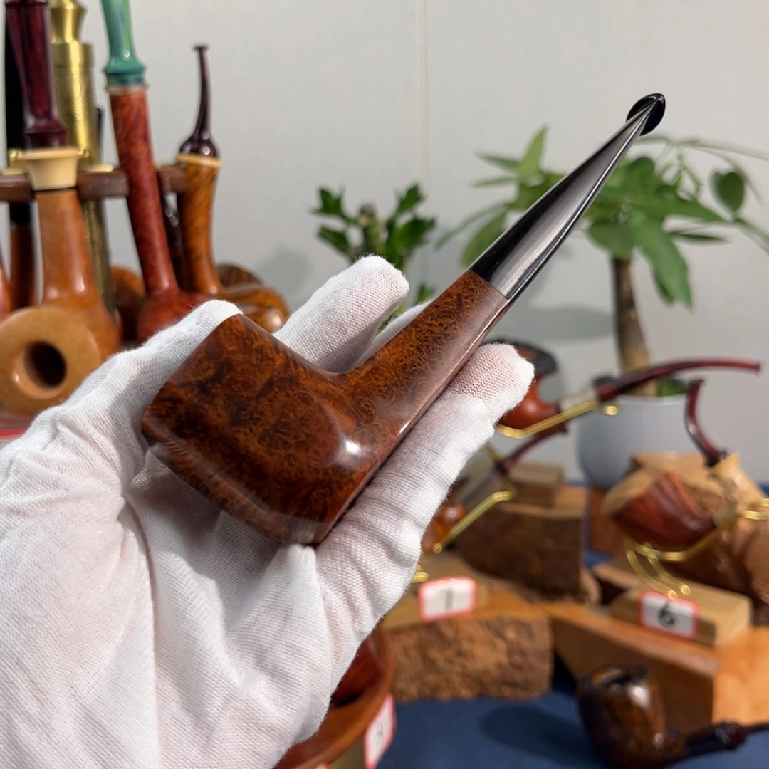 刺猬石楠木烟斗判官