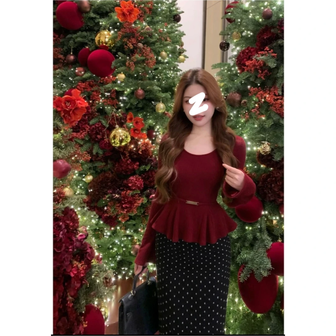 2025秋冬莫斯羊绒设计感荷叶边正肩长袖收腰显瘦遮肚子休闲上衣