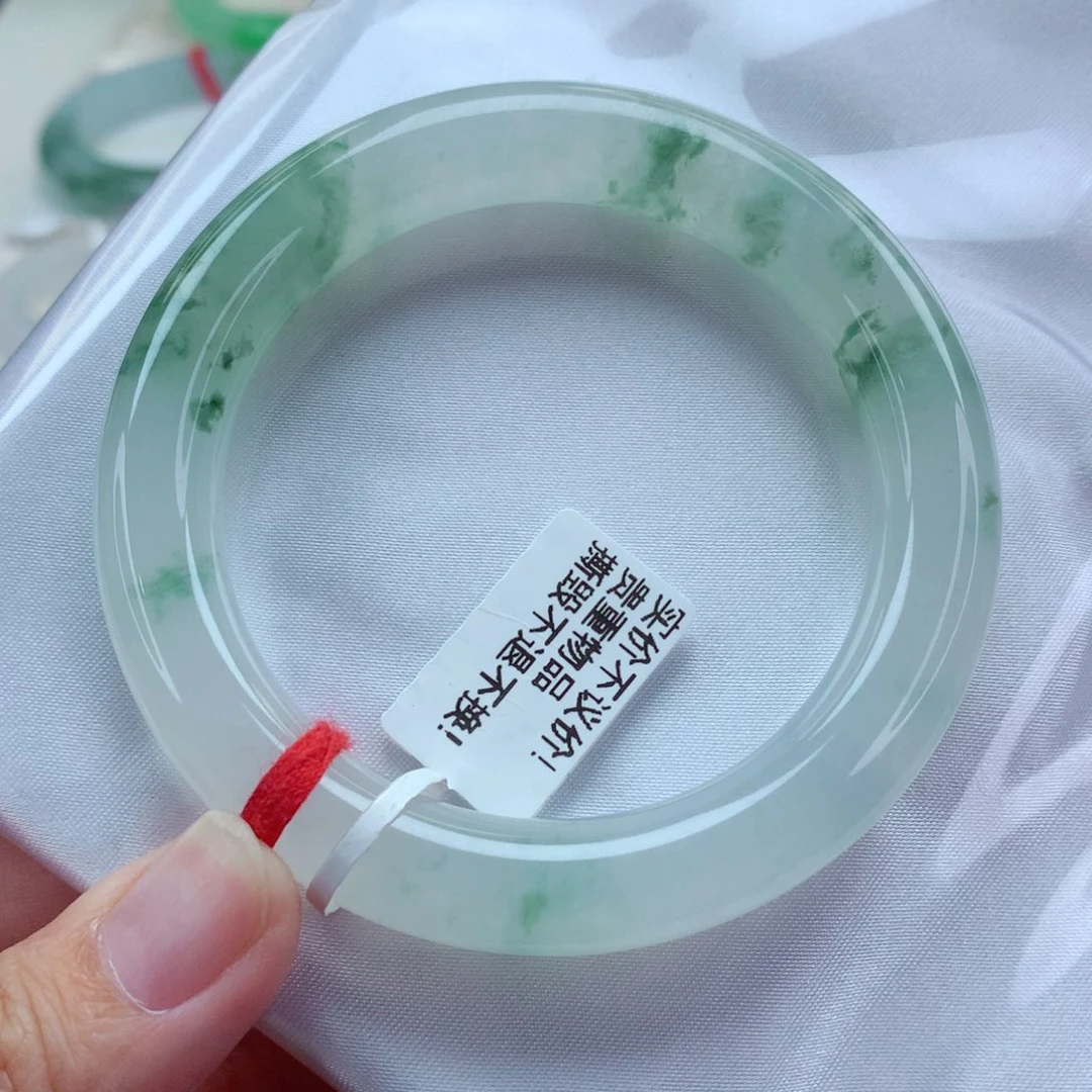 未镶嵌手镯（圆镯）翡翠54.7白冰绿花 起光 茉莉白茶 喵喵