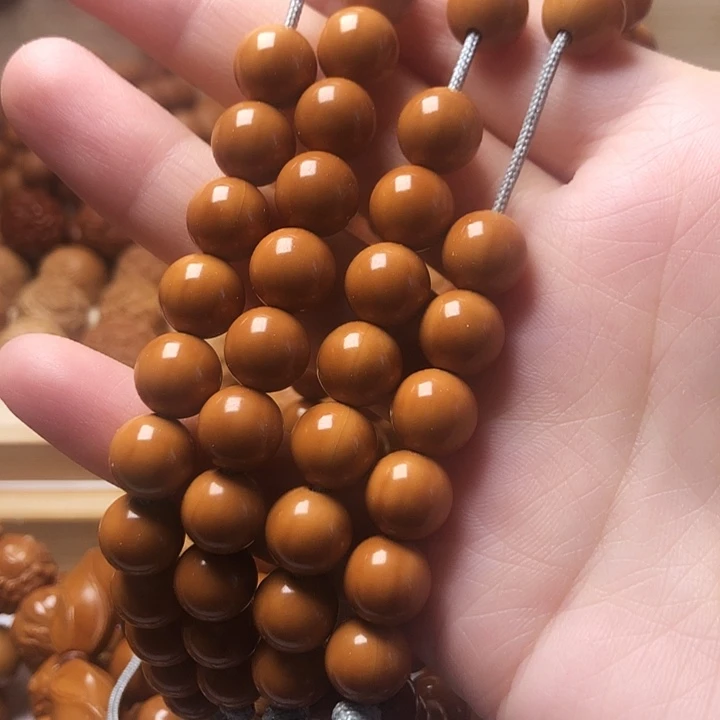 猴头雕刻 小圆珠雕刻