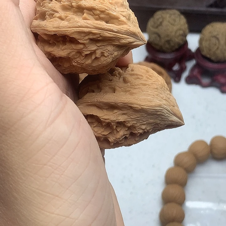****0吊坠文玩核桃加打底
