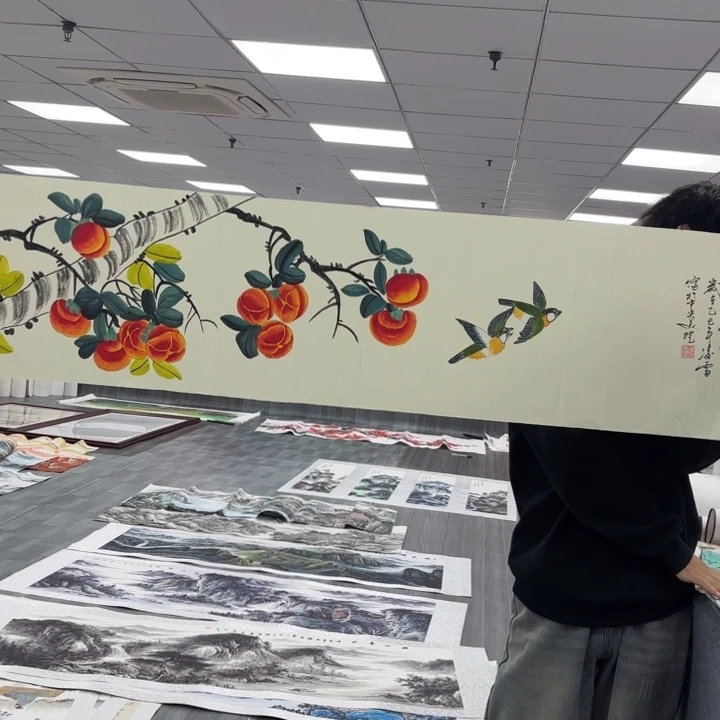 字画等多种形式的艺术作品和艺术作品