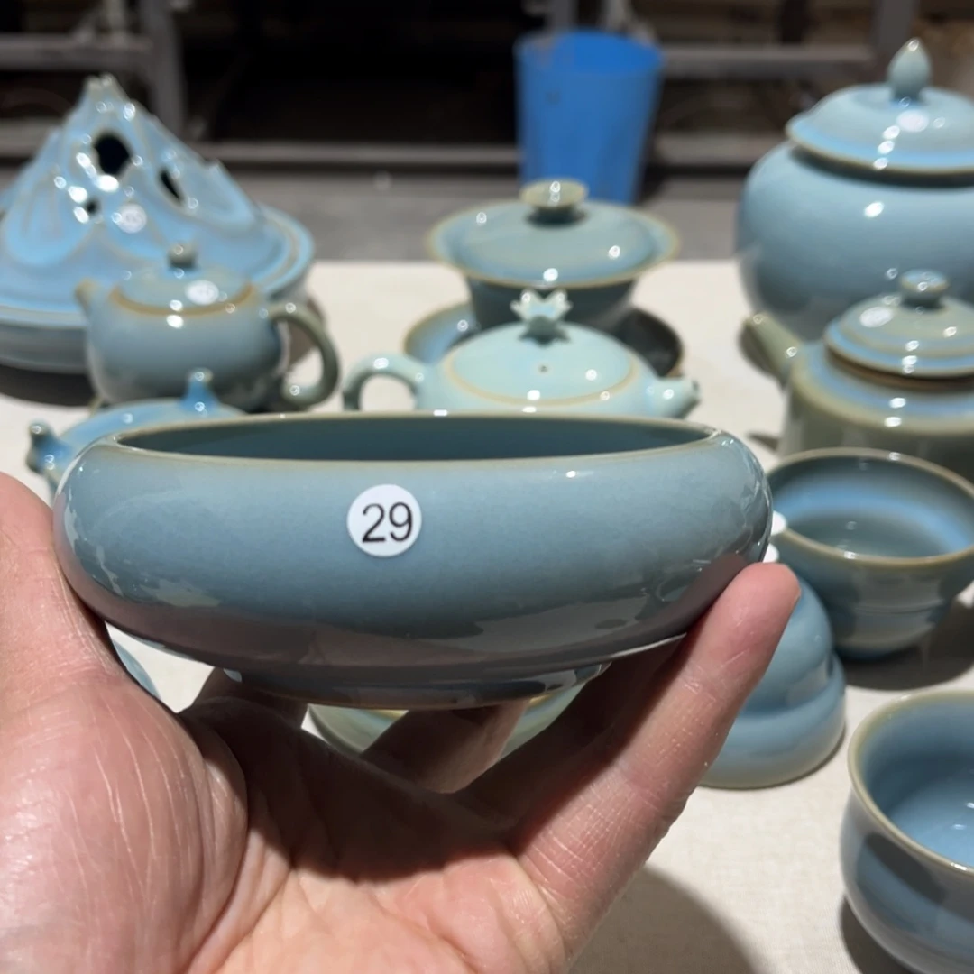 【闪购商品】用****9天蓝微瑕圆洗汝瓷