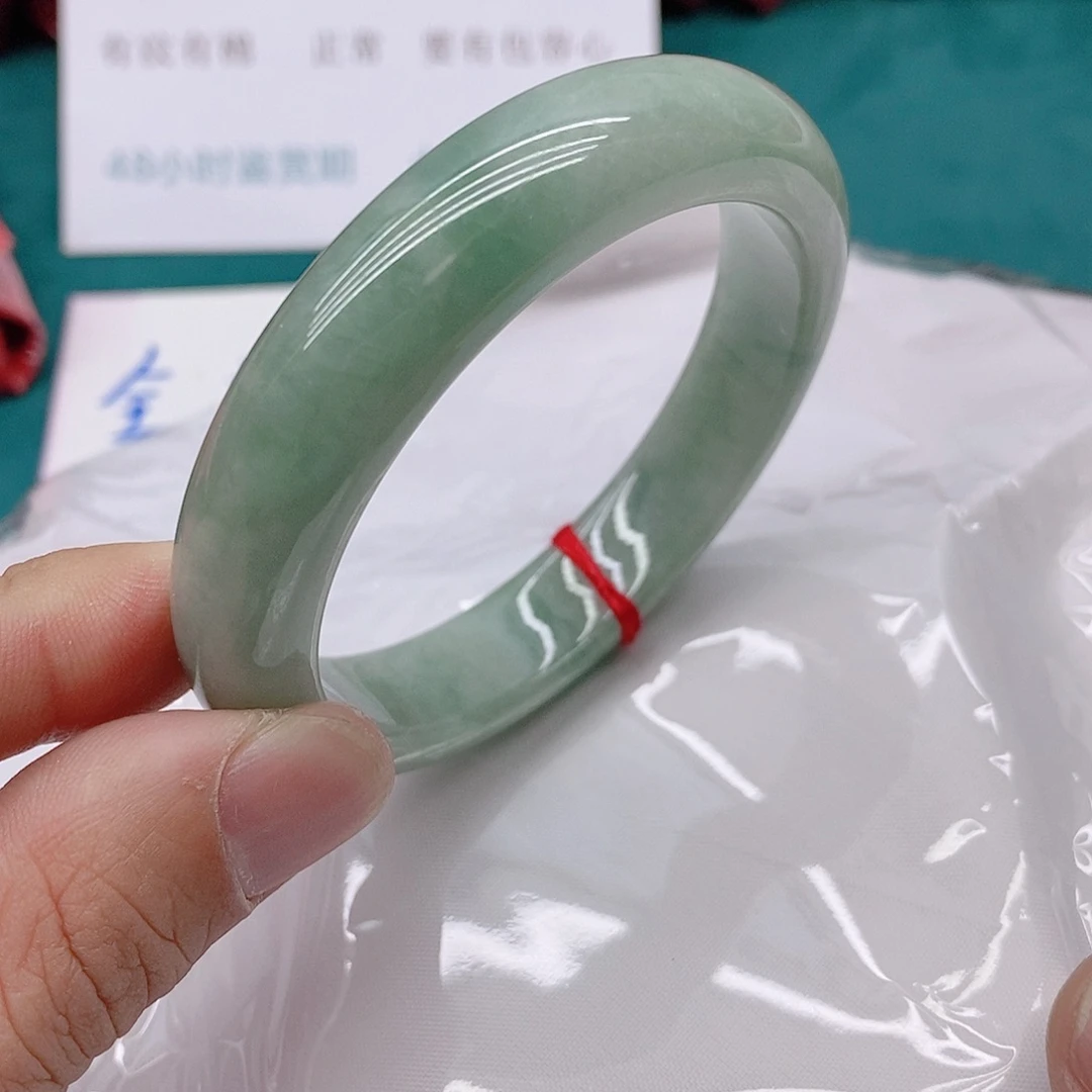 翡翠手镯未镶嵌楠*豆688888888