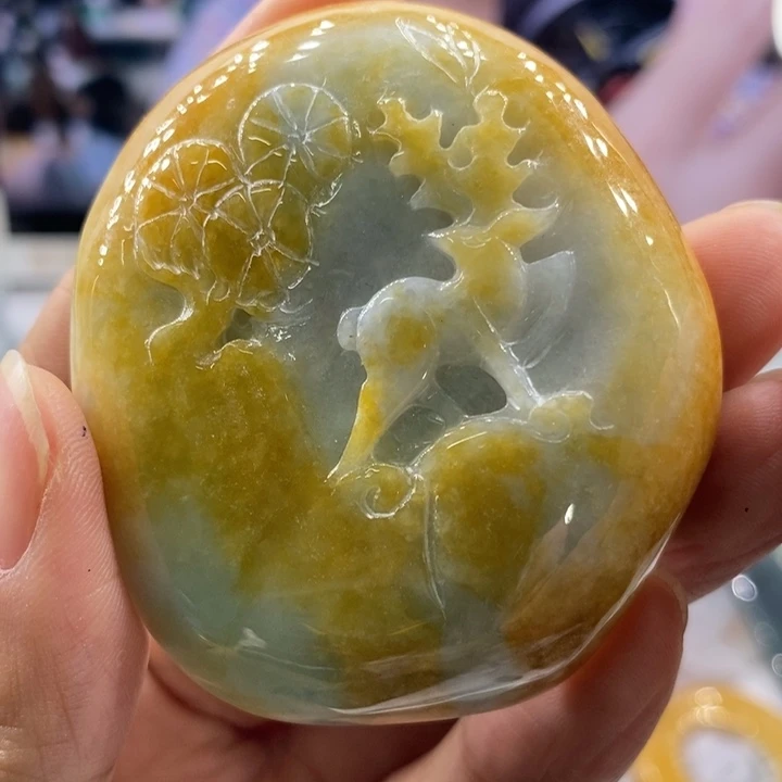 白****翡翠未镶嵌吊坠(不含链)4367