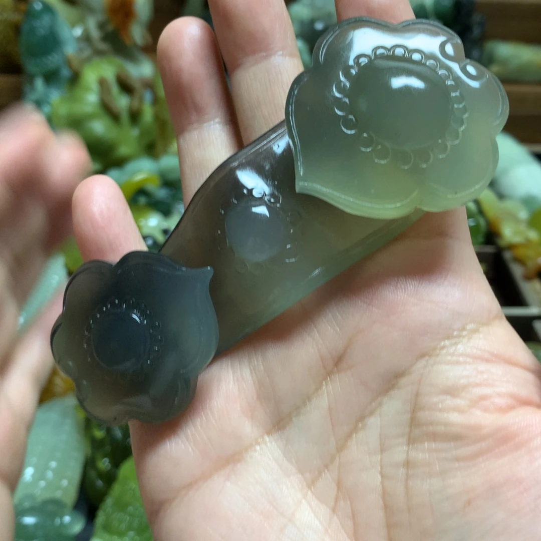 岫玉手把未镶嵌翛**开手把