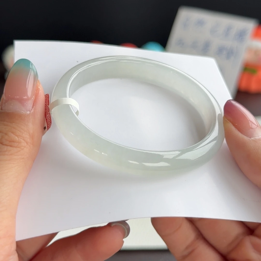 翡翠未镶嵌手镯18号 53贵妃