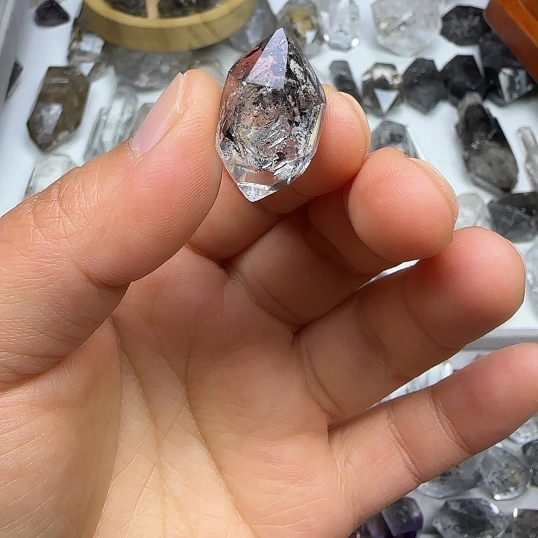 珠宝半成品未镶嵌水晶