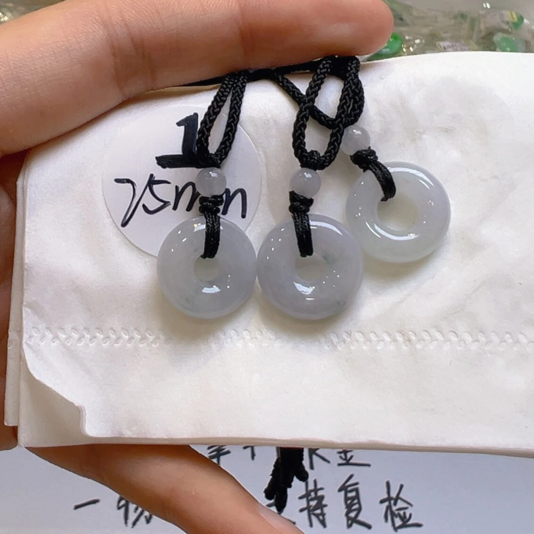 翡翠未镶嵌吊坠(不含链)多样性发一件
