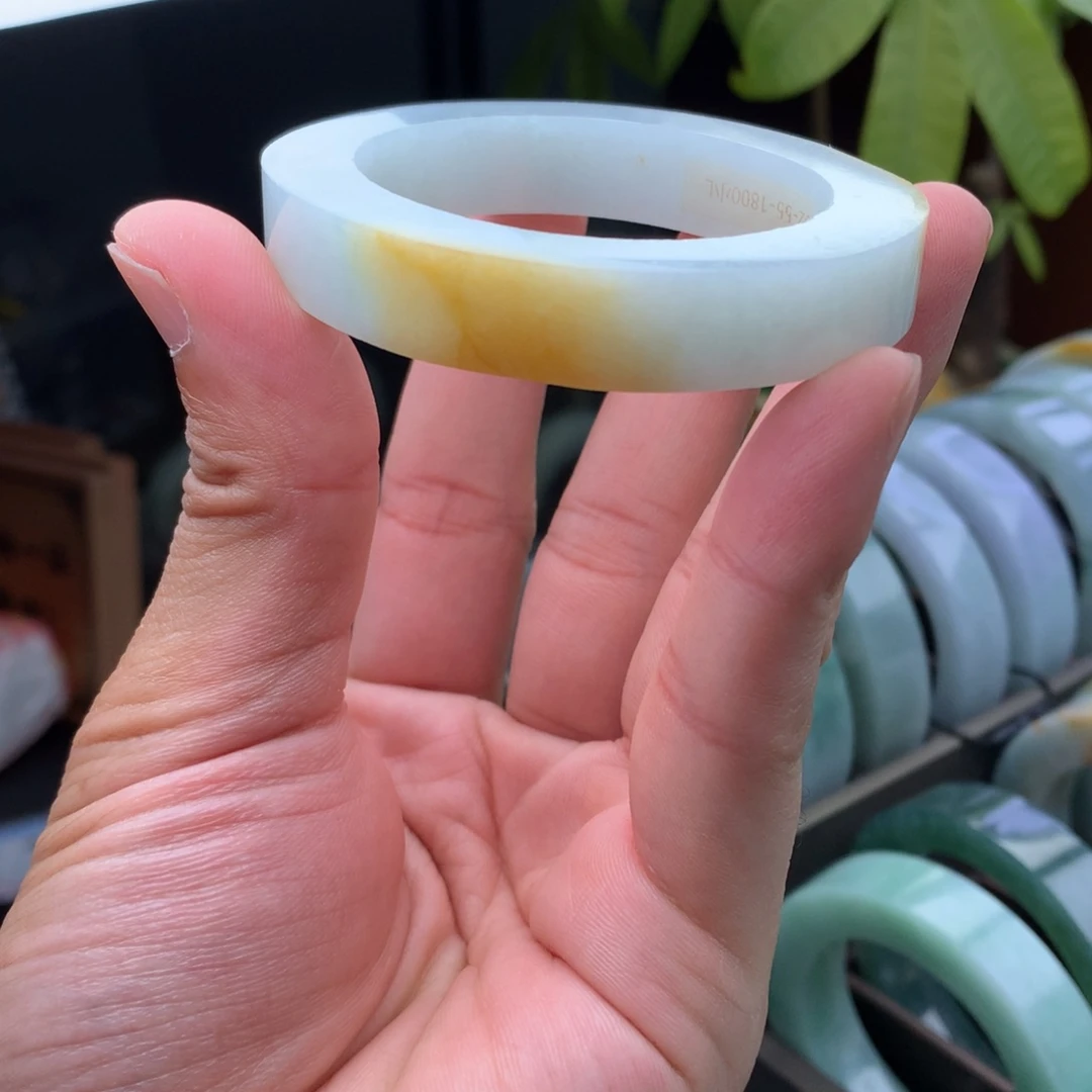 未镶嵌手镯定制翡翠定制手镯