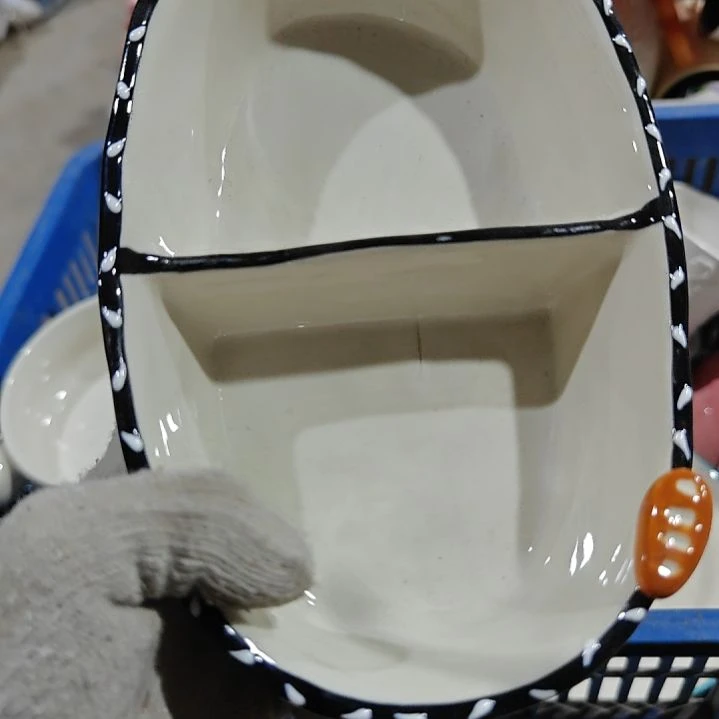 杯l**y陶瓷杯碗盘微瑕疵介意慎拍