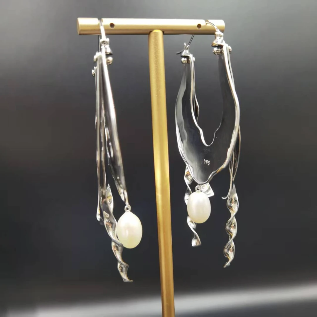 铜合金亚克力耳饰 【伊琳甄选】大片片耳钉