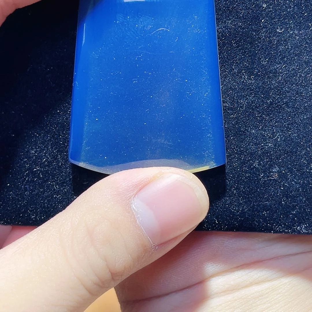元***勋蓝珀未镶嵌珠宝奇石包雕刻吊坠