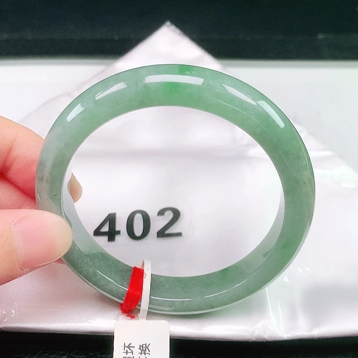 翡翠未镶嵌手镯402