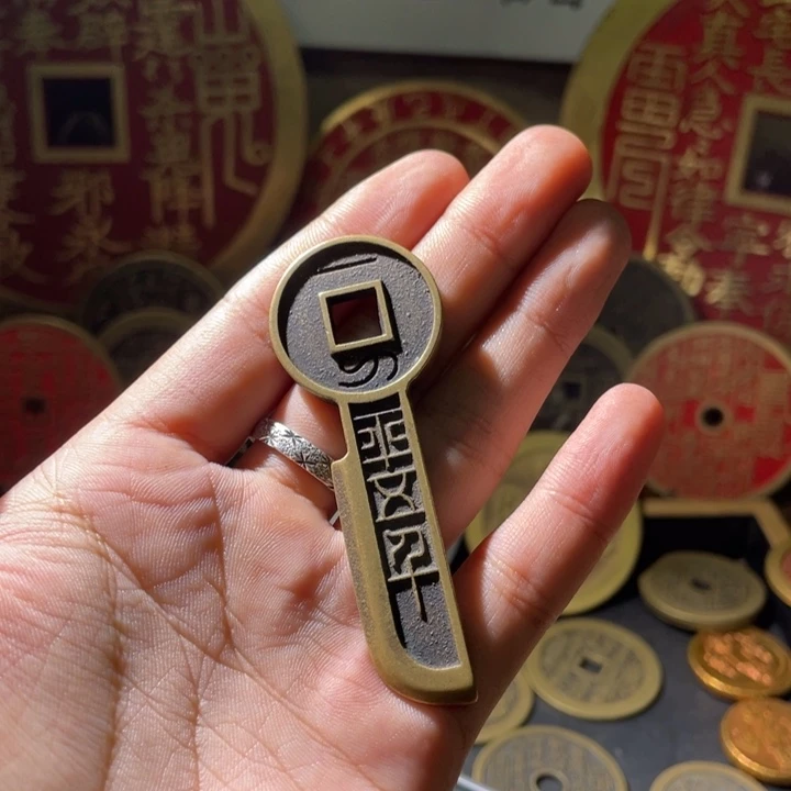 铜现代仿制工艺品