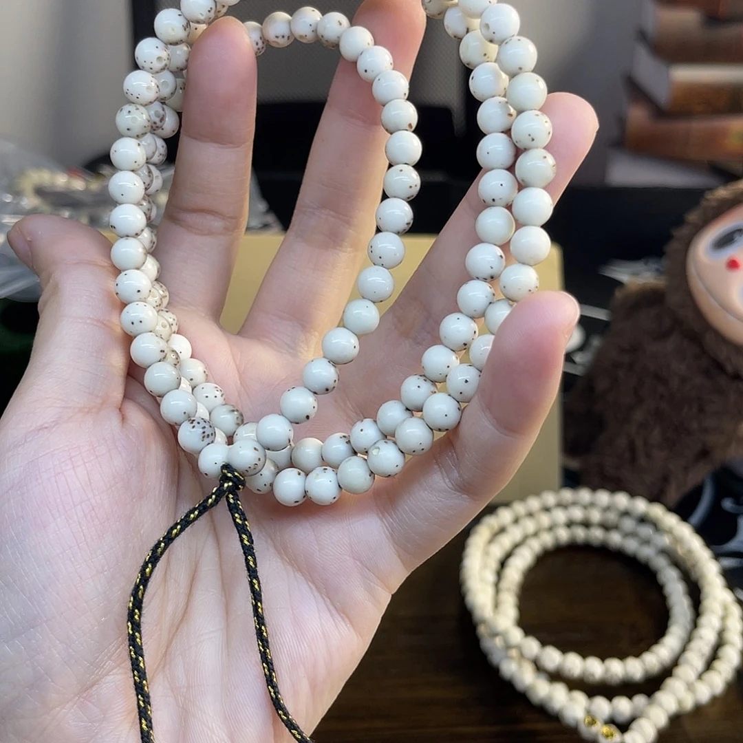 星月菩提手串6龙蛋骨瓷白