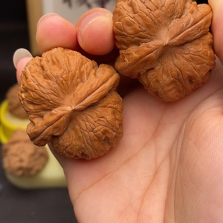 吊坠桃核元宝全品