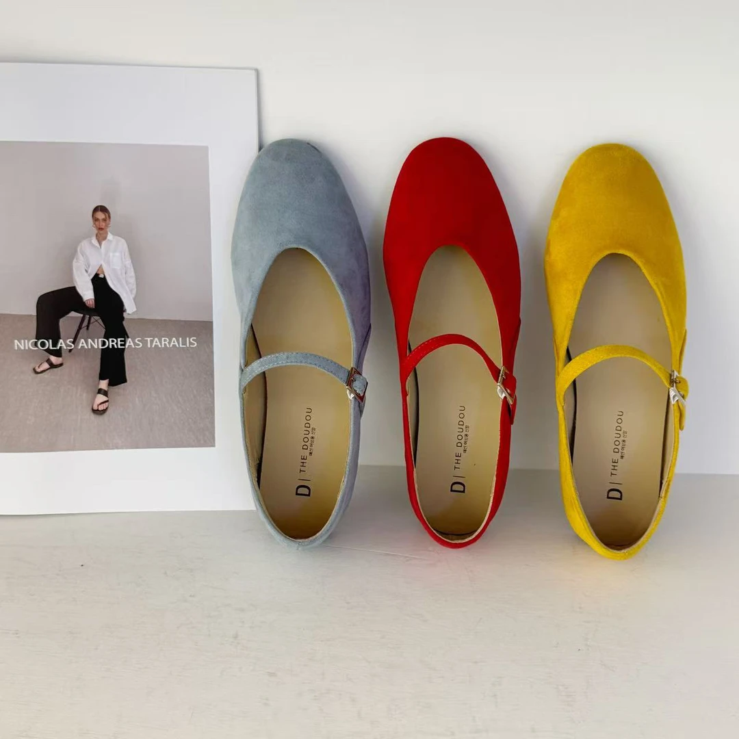 DOUDOU（9XZ8222-1#）马卡龙色系~温柔V口平底一字带单鞋 9-33