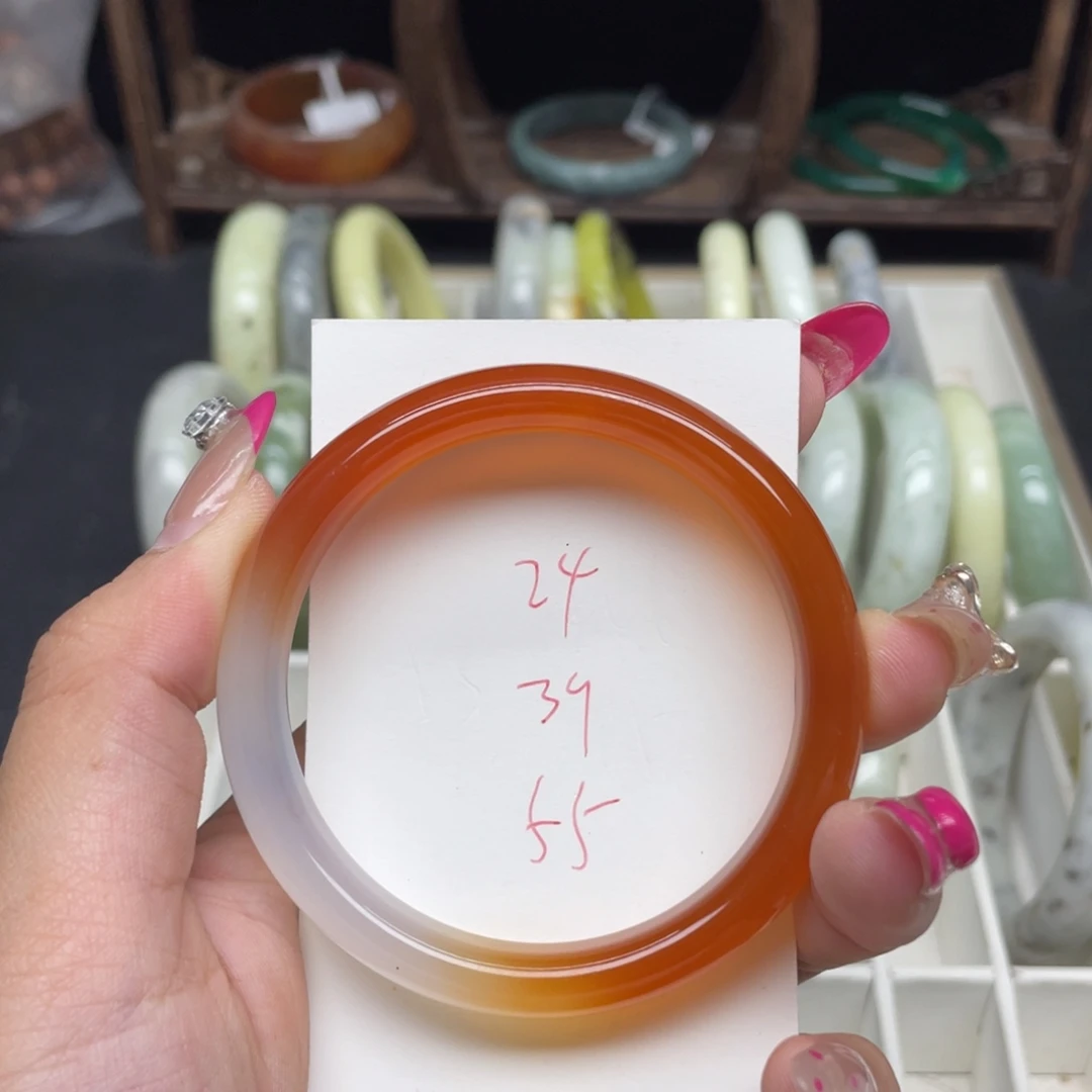 福***家未镶嵌蛇纹石玉手镯