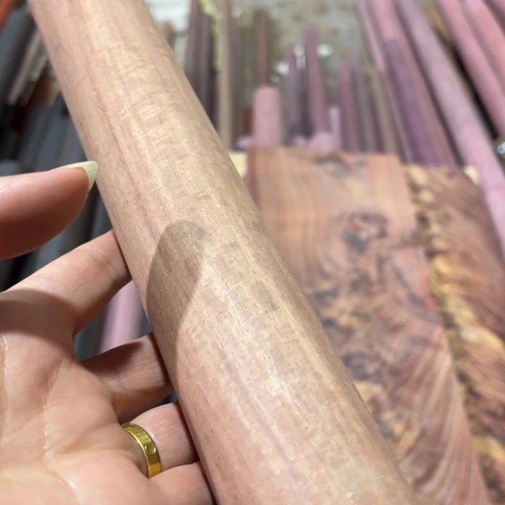 临**者直径4.0长51血檀