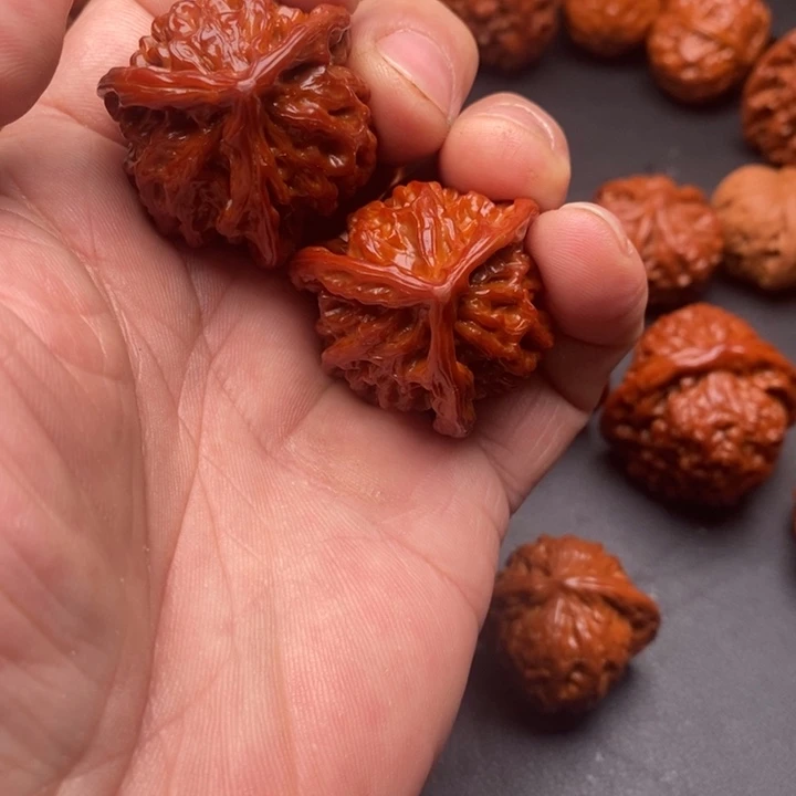 吊坠文玩核桃B****A三棱