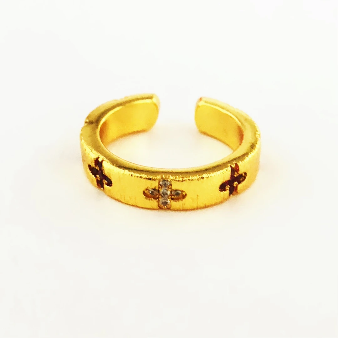 精品镶钻四叶戒指