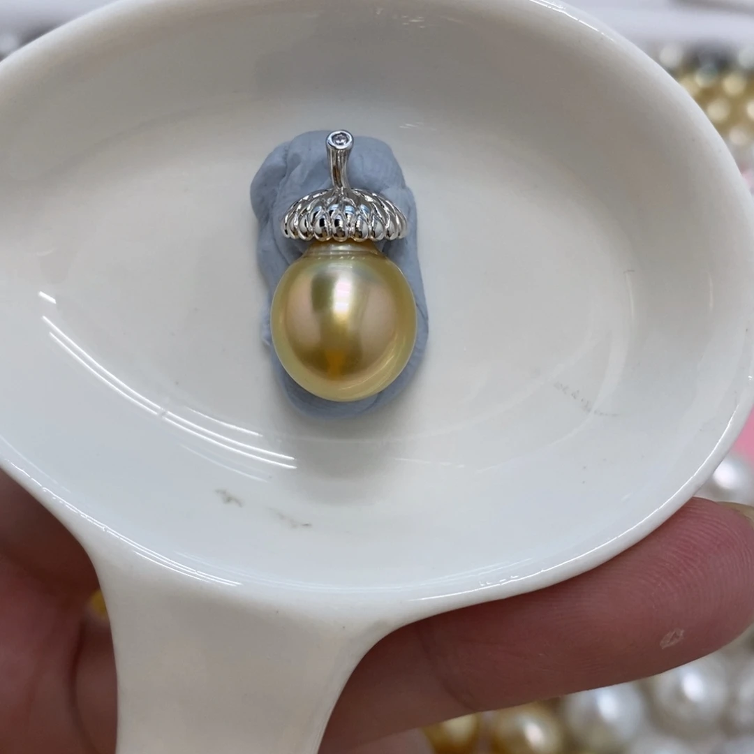 裸珠海水珍珠浓金单珠11.7款后无暇