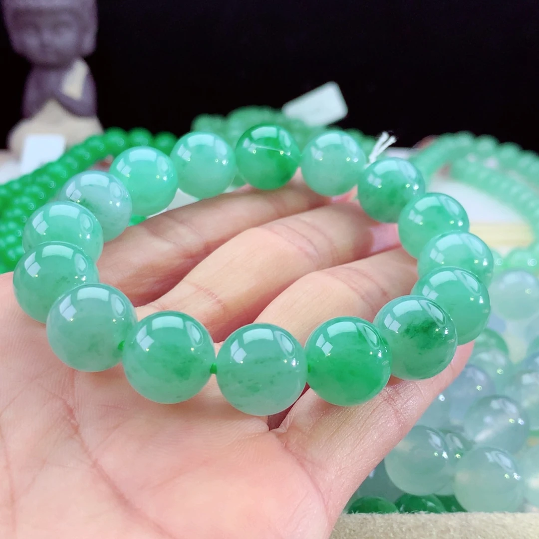 翡翠手链未镶嵌卡13