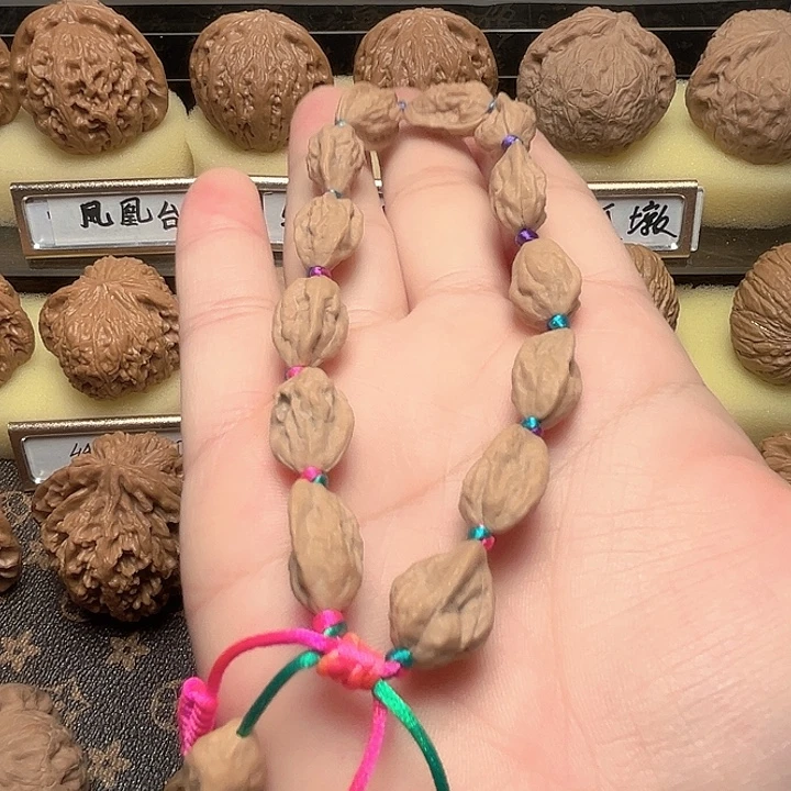 把件文玩核桃蛤蟆背手串