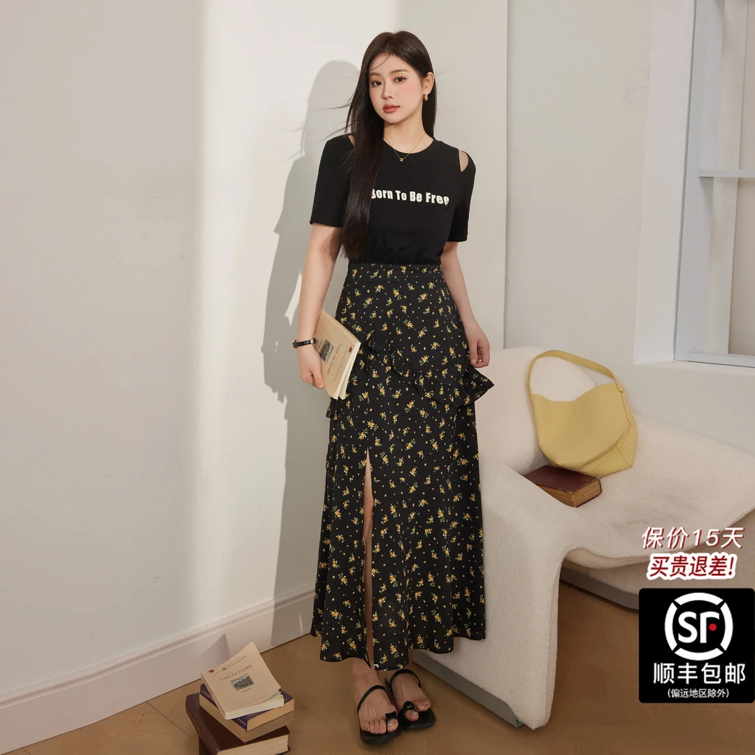 蓝语大码女装设计感假两件碎花连衣裙夏季高腰穿搭开叉显瘦T恤裙