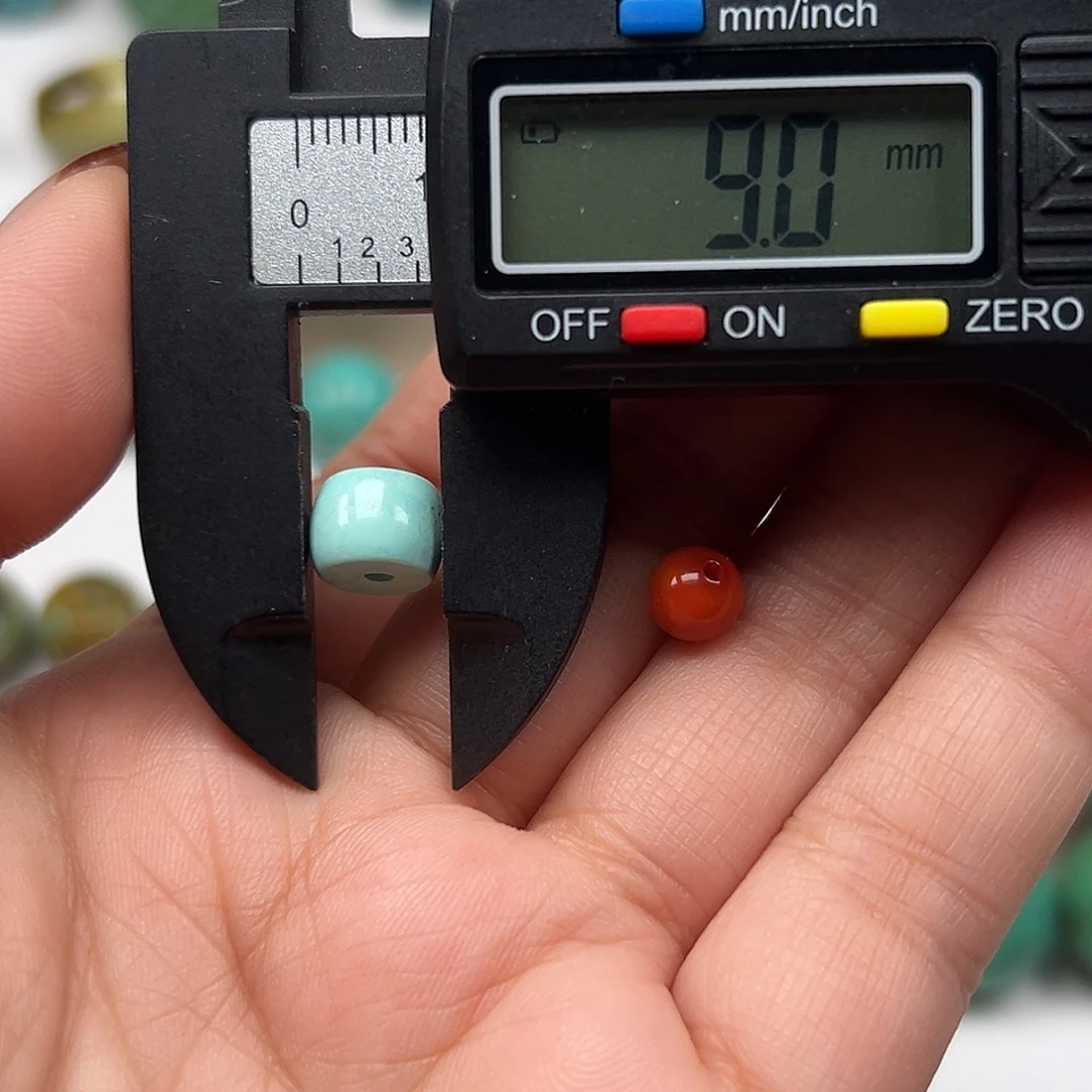 南红玛瑙未镶嵌珠宝奇石